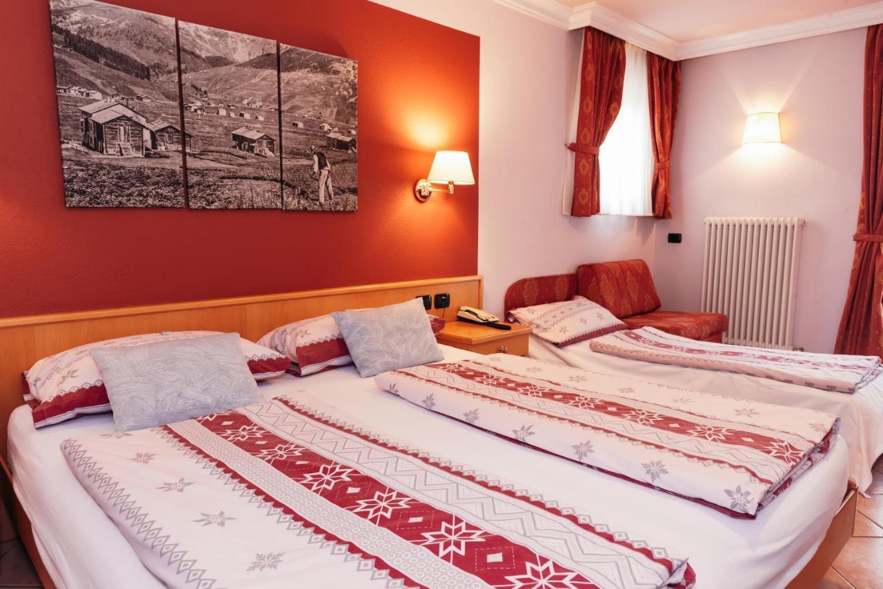 Hotel Garni Rin Da Rin Livigno Kültér fotó