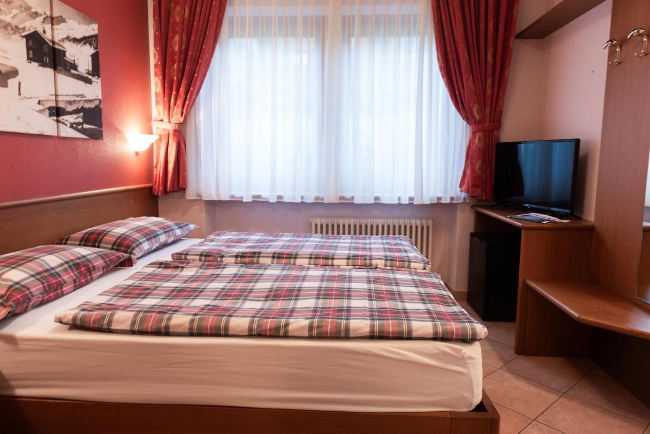 Hotel Garni Rin Da Rin Livigno Kültér fotó